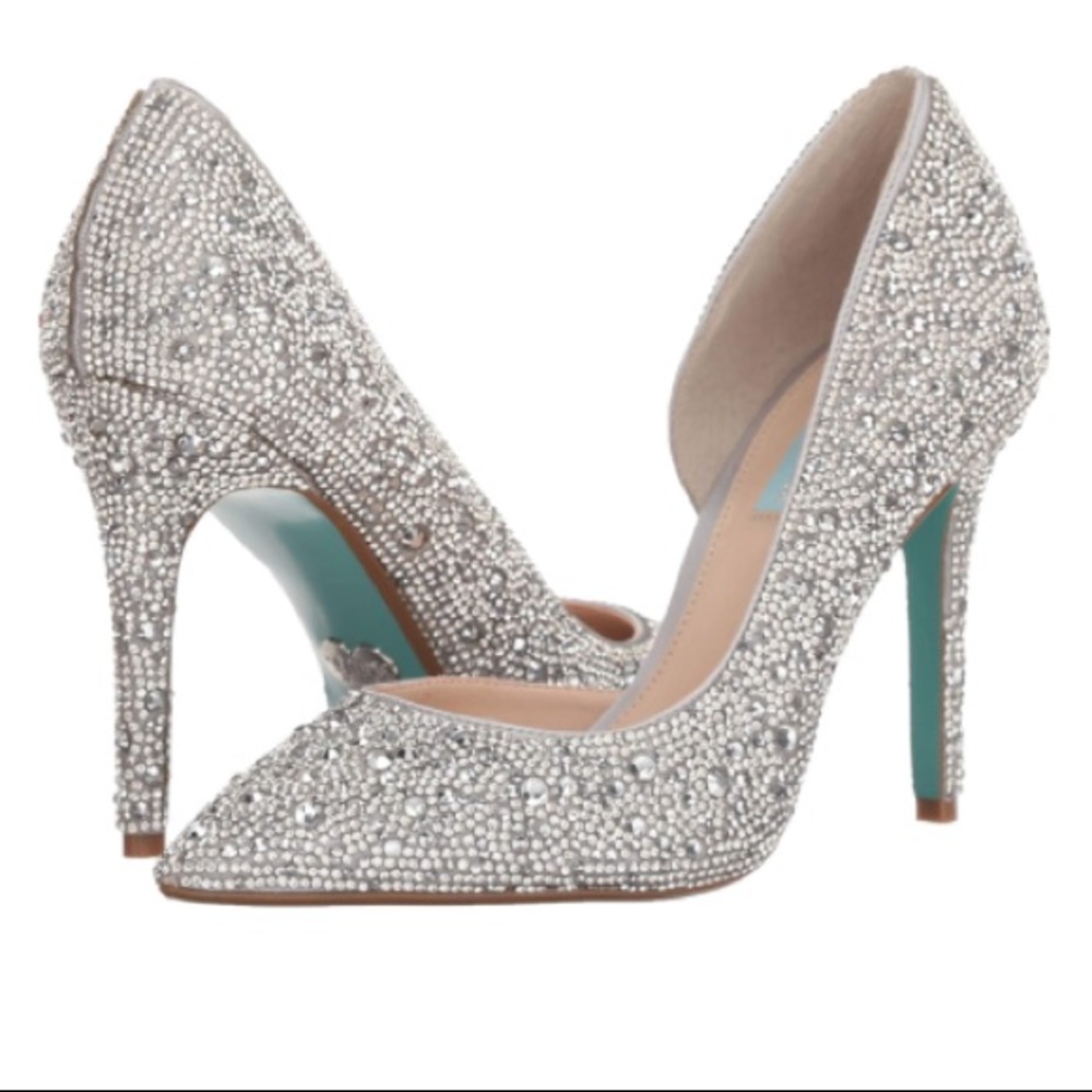 Blue by Betsey Johnson Women's Sb-hazil Pump